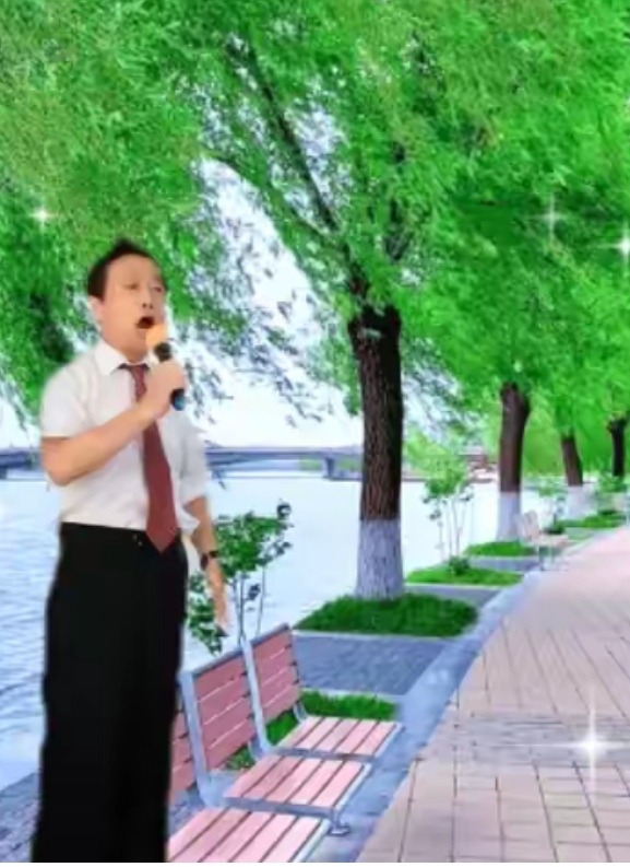 人老不服老，唱歌秀年轻